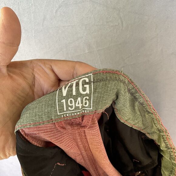 Vintage 1946 Men’s Size 30 Performance Shorts Active Burgandy Moisture Wicking - Picture 3 of 12